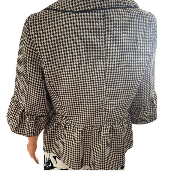 Courtenay Brown Checkered 3-Button Top Size 12 - Picture 7 of 14